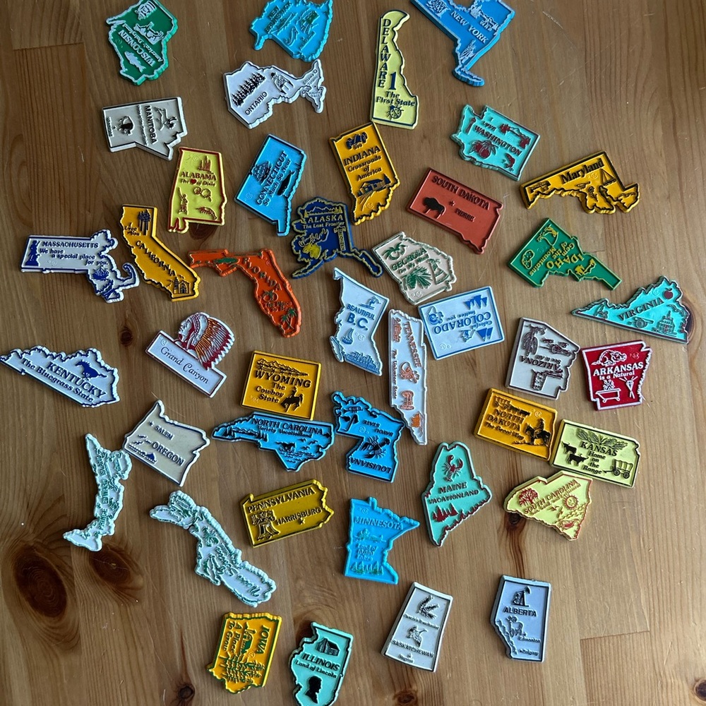 Vintage Colourful State + Canada  Magnet Collection - NOT COMPLETE